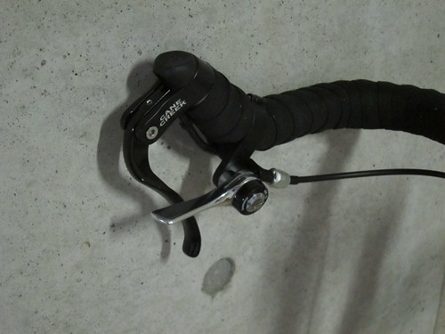 tokyobike handle with thumb shifter and TT brake lever