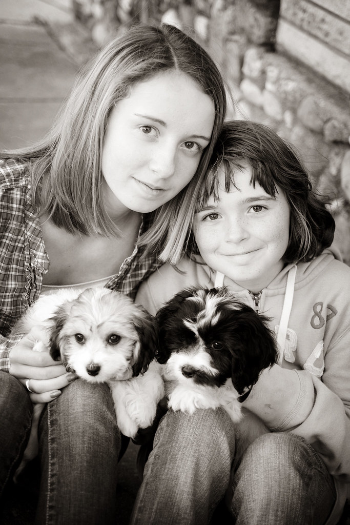 My beautiful nieces (including puppies too!)