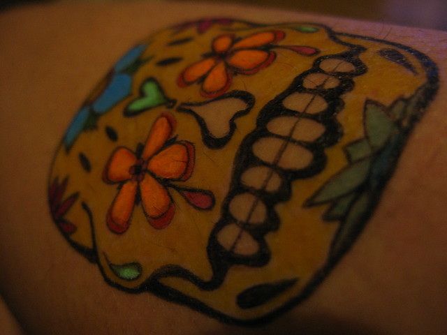 Mexican sugar skull A quick doodle I did on my sisters leg of a sugar skull