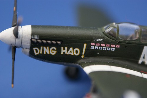 Sweet 1/144 P-51B Pioneer Mustang "DING HAO!" - Completed - 1
