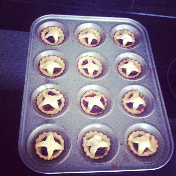Homemade mince pies