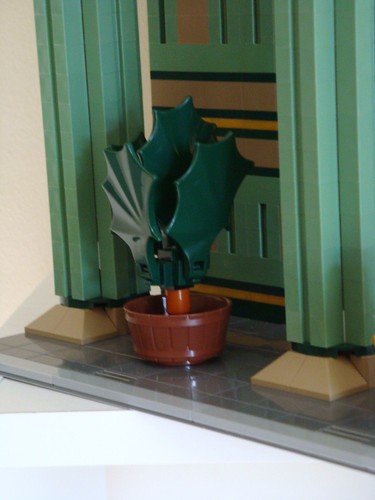 LEGO Modular Bank - prototype pot plant