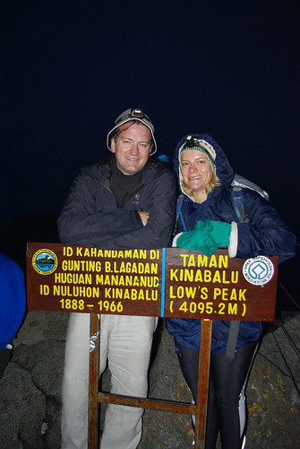Awesome picture of Jutta & I at the Mt Kinabalu summit