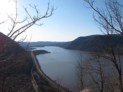 Breakneck-to-the-Tower Hike 1/2/2012