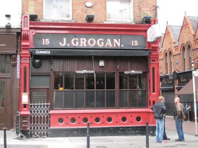 J. Grogan pub (Dublin 2009)