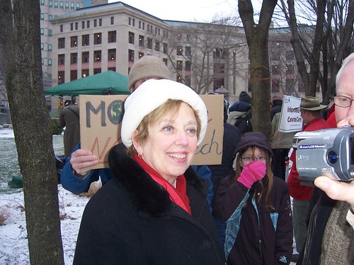 Congressional  Candidate Mary Jo Kilroy defends record after ‘mic check’ from Occupy Columbus 