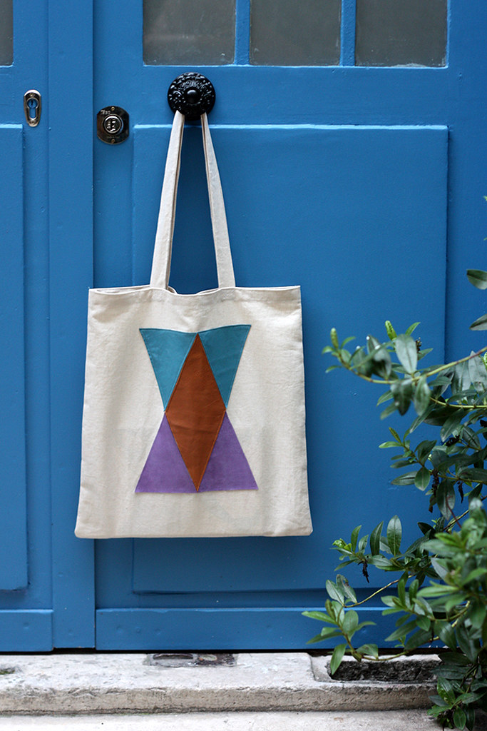 totebag leather and triangles