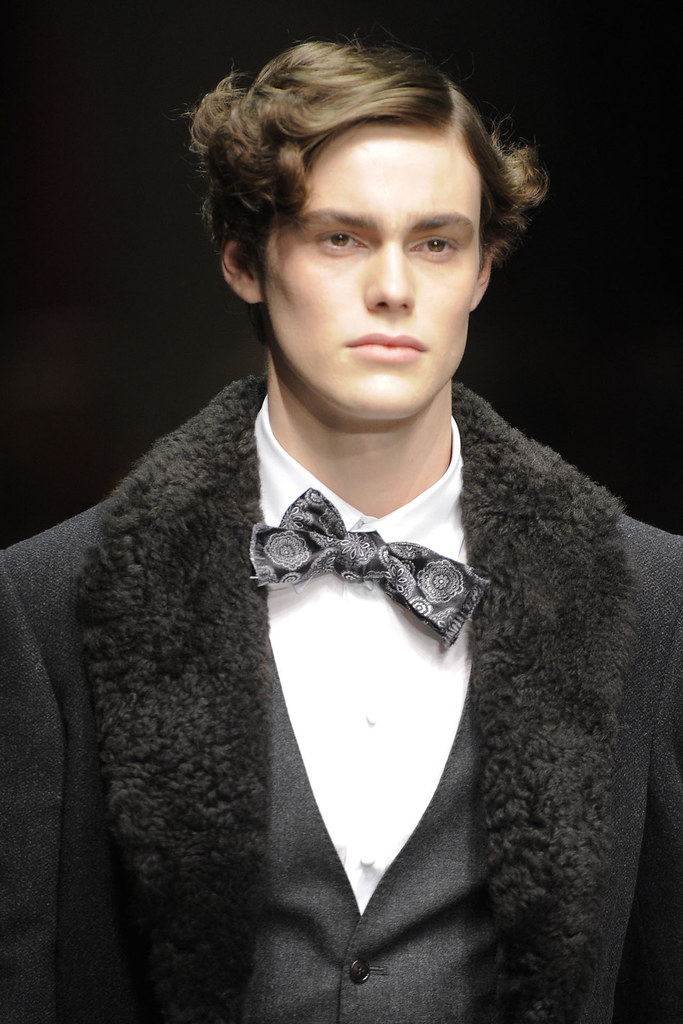 Jacob Young3052_FW12 Milan Dolce & Gabbana(VOGUE)