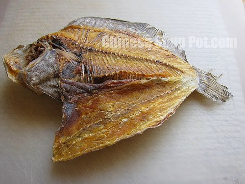 [Photo-dried stock fish]