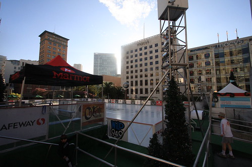 skating area in city