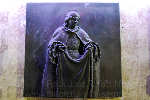 Monumento al Nazareno: Santa Mujer Verónica