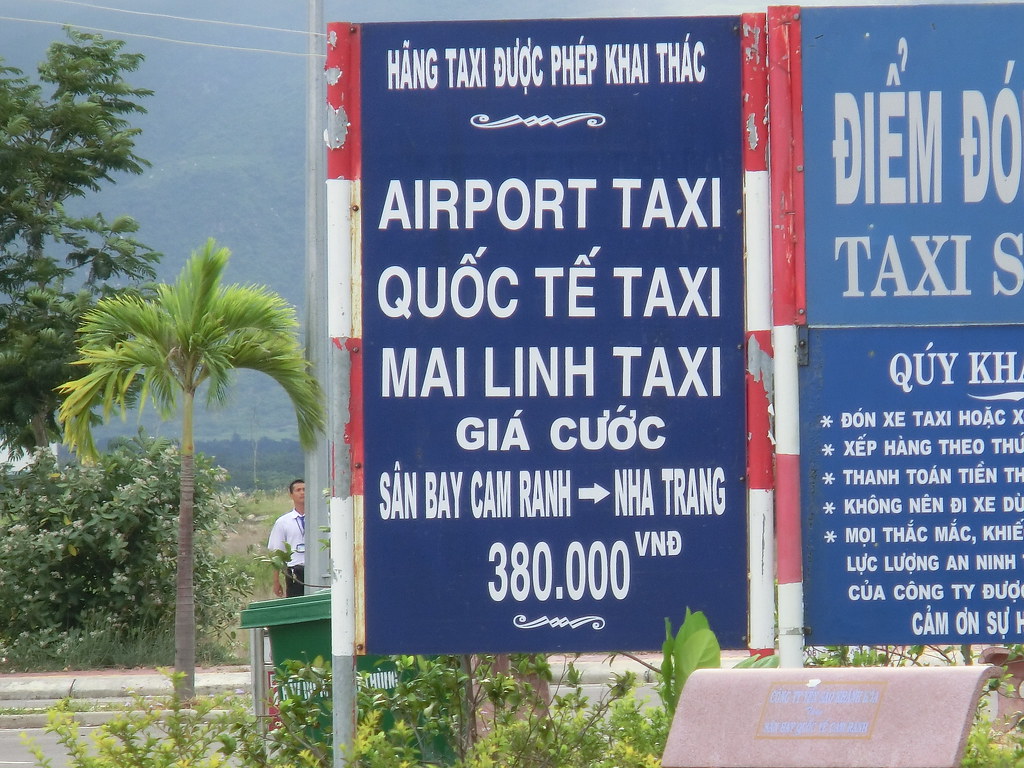 カムラン国際空港からニャチャン（Nha Trang）までのタクシー料金／Taxi fee- Cam Ranh International Airport (NHA)