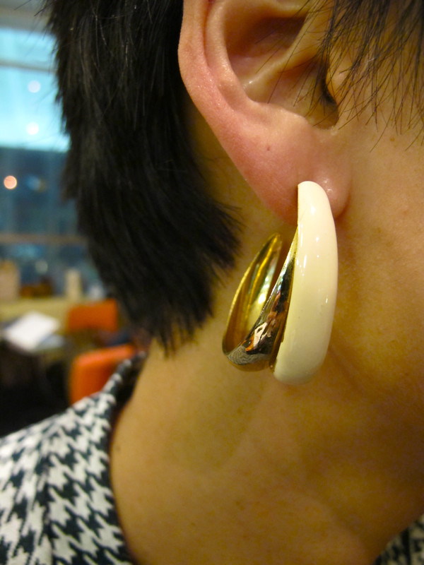 These enamel hoop earrings go with anything!