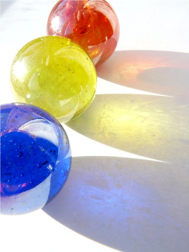 Marbles and sunlight by <span class=