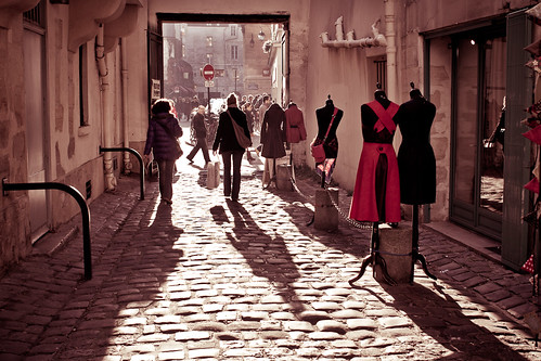 Paris shop by Ignacia Bernal