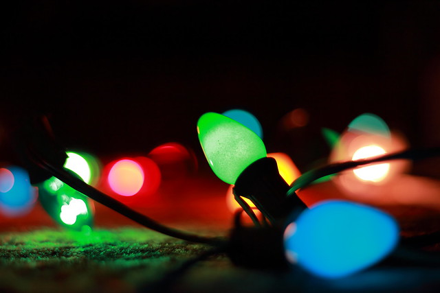 photographing christmas lights