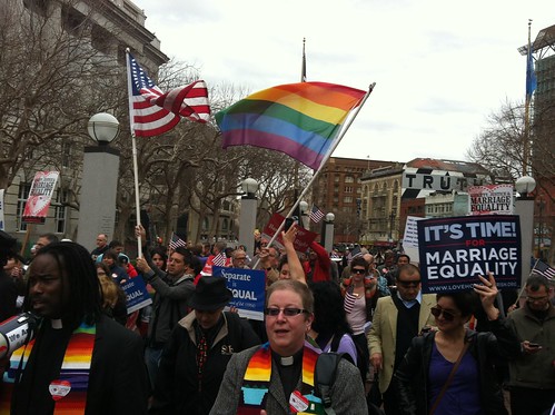 #Prop8 march through UN Plaza to City Hall #occupysf