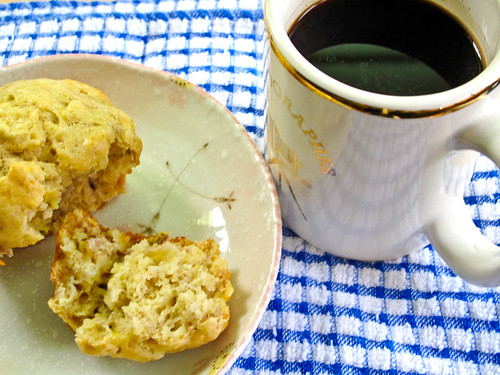 IMG_1961 Tea Break : Moist Banana Muffins + Black Coffee