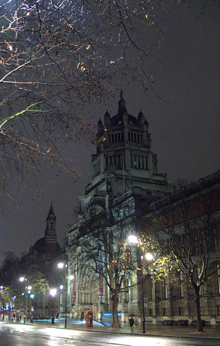 London 2011 - 2012 (8) Victoria and Albert Museum by ewancik