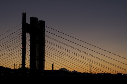 Fuji sunset and bridge by keganimushi