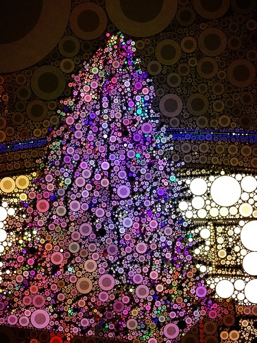 image of Christmas tree ( effects with Percolator ) by ymk.sato