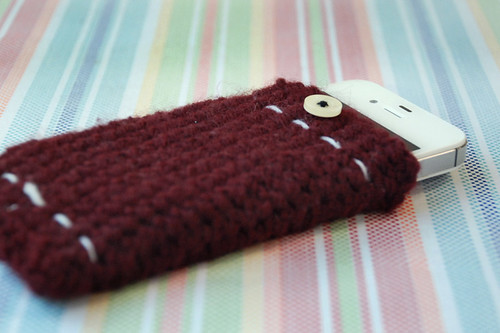 CellPhoneCover-withphone