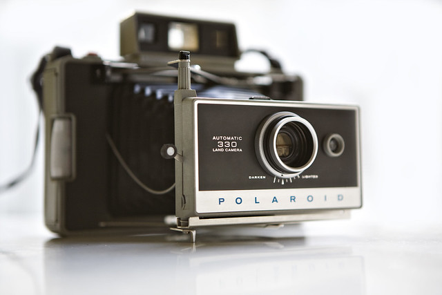 polaroid land camera 330