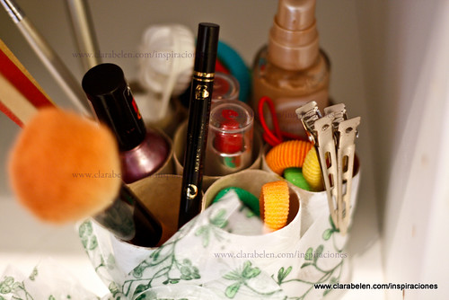 Optimizar espacio: organizar cosméticos y gomas