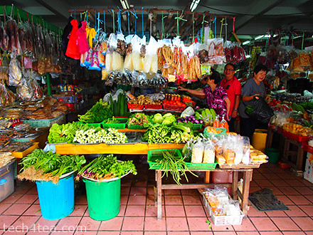 Another vegetable stall at Central market. Taken with Olympus PEN E-P3 with 12mm lens and Pop Art effect.
