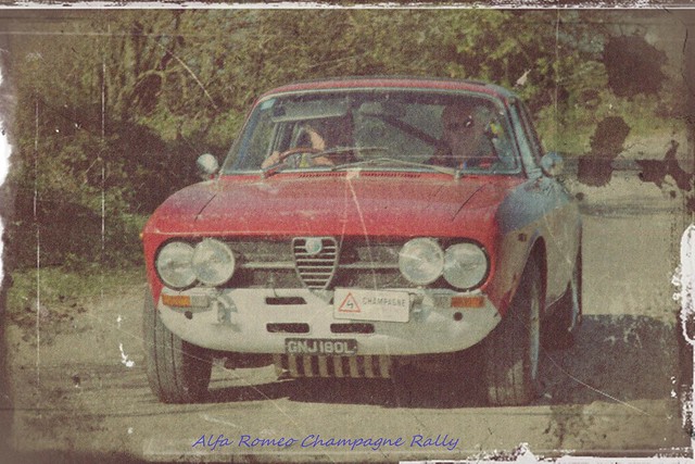 Alfa Romeo GT Junior 1600 Champagne Rally 2011 Classic Rally Tours 01a