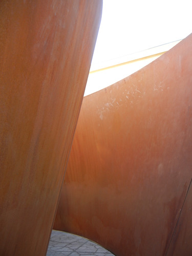 Steel Sculpture by Richard Serra, Cantor Arts Center, Stanford University _ 8344