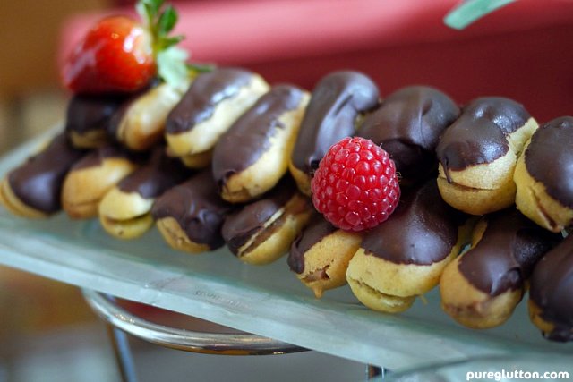 more eclairs