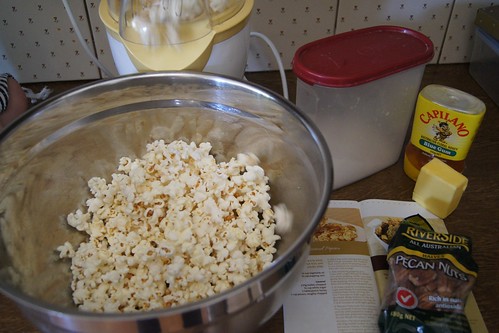 How To Make Caramel Popcorn - air pop