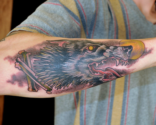 Wolf Head by Matt Lentz  by UndertheNeedle