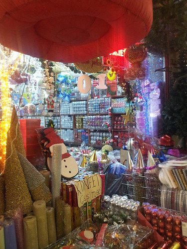 Karácsonyfadísz-bolt