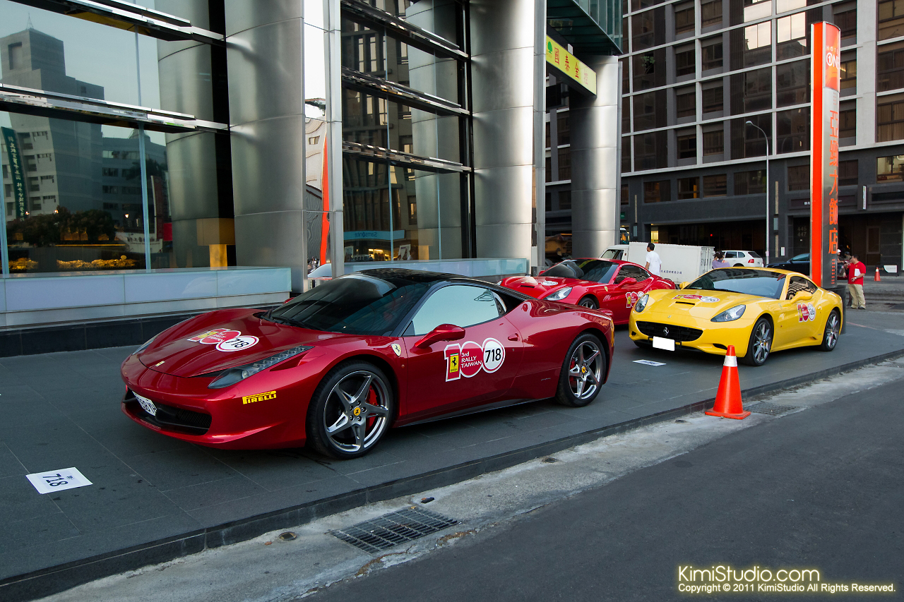 2011.10.28 Ferrari-076