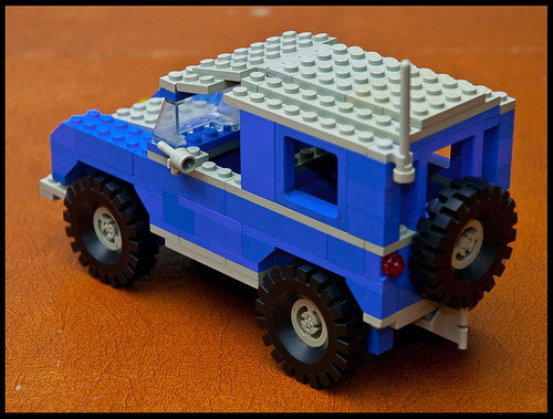 Lego Land Rover Series IIa