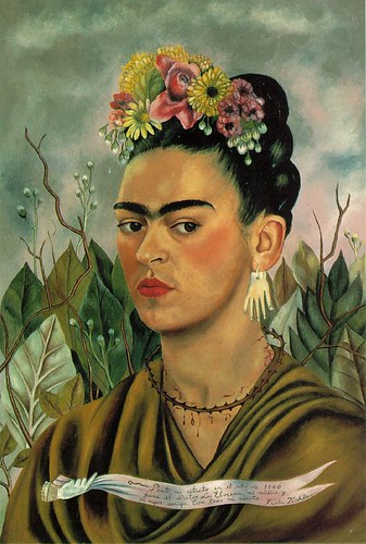 Painted portrait of Frida Kahlo looking sidelong to the right and wearing a necklace made of thorns