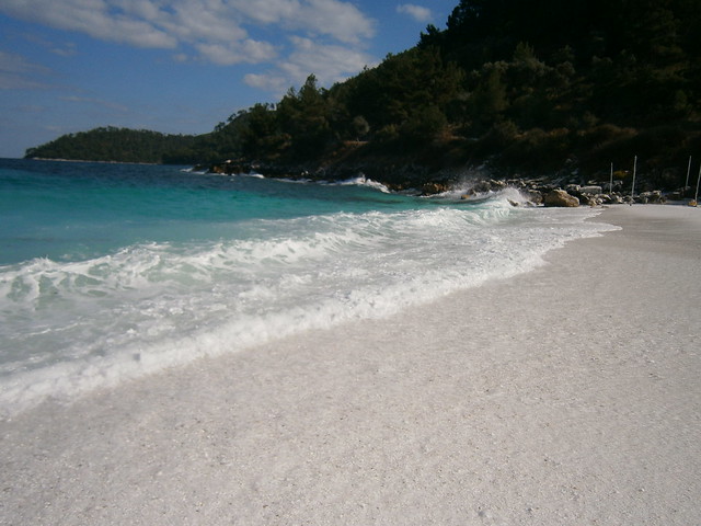 παραλία Σαλιάρα - Θάσος - travel-around-greece.blogspot.gr