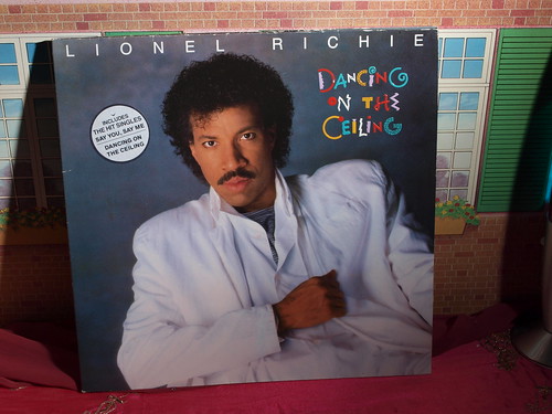 lionel richie, dancing on the ceiling,.,
