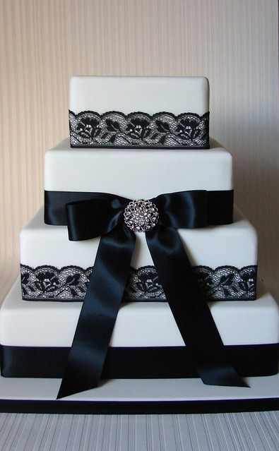 Simple Vintage Elegance 4tier wedding cake