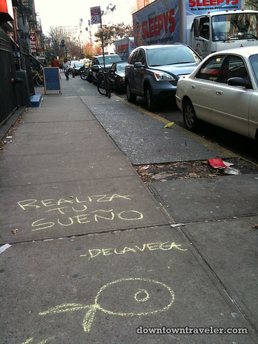 De la Vega chalk art in East Village_7
