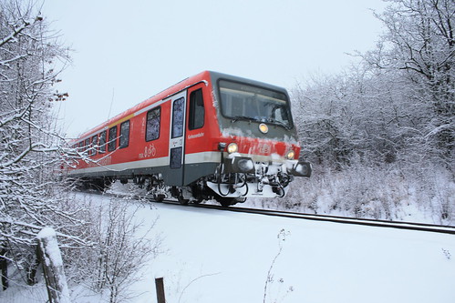 Bahn im Schnee
