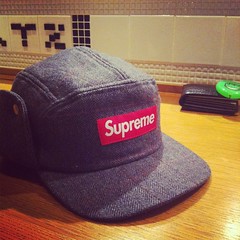 Supreme / Snap Up Trail Hat
