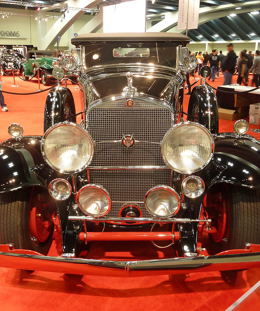 Headlights 1930 Cadillac V16 Roadster