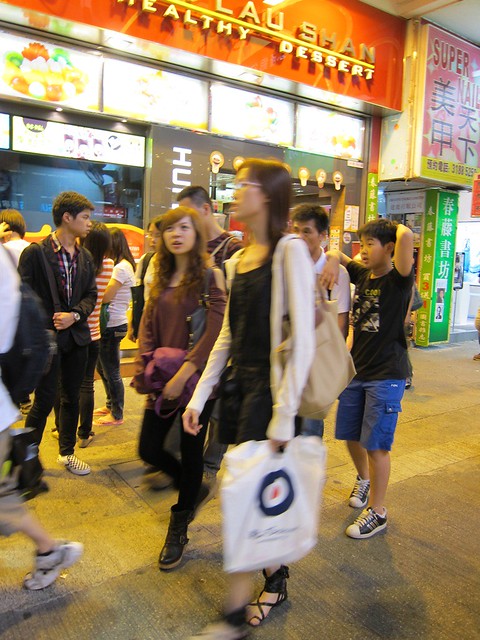 Hong Kong Day 1_Mong Kok_Ladies Market (18)