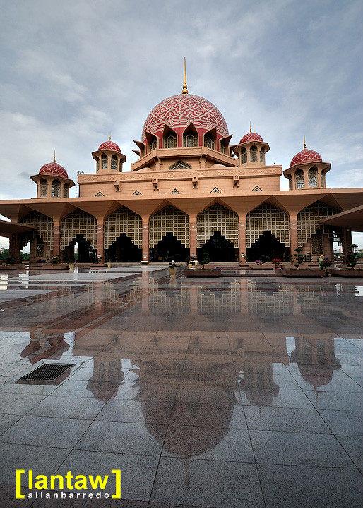 Putra Mosque Ultra Clean Courtyard