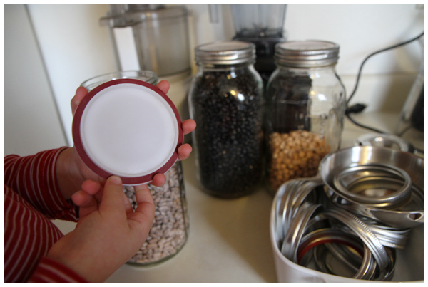 BPA-free tattler canning lids
