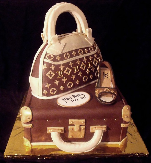 Fashionista Fondant Cake with Edible Louis Vuitton Luggage, Purse, and Shoe main view | Flickr ...