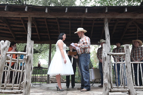 Lindsey Mike's all things Texas cowboy wedding